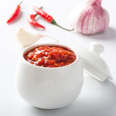 NO Ingredientes ajo picante Sriracha salsa de chile 510G para la inmersión de alimentos personalizables