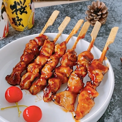 1 kilogramo de pollo a la parrilla con bajo peso de sal, yakitori para puestos de comida callejera japoneses
