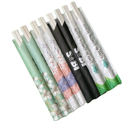 Superficies lisas biodegradables palillos desechables de madera para envases sostenibles