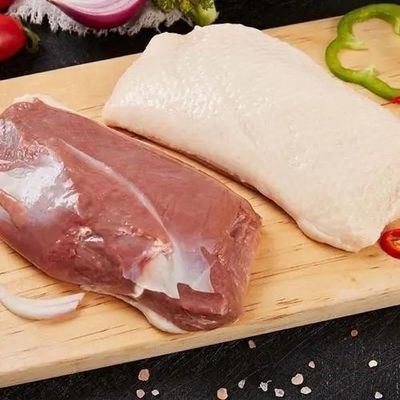 Carne de pato ahumada de 10 kg/tón El ingrediente esencial para el pecho de pato congelado en rodajas